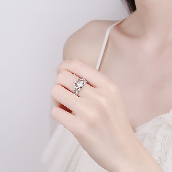 Platinum%20Plated%20Full%20Zircon%20Sparkling%20Wedding%20Crown%20Bridal%20Ring%20for%20Women%20Crown%20Micropaved%20Diamond%20Engagement%20Ring%20-%20Image%205