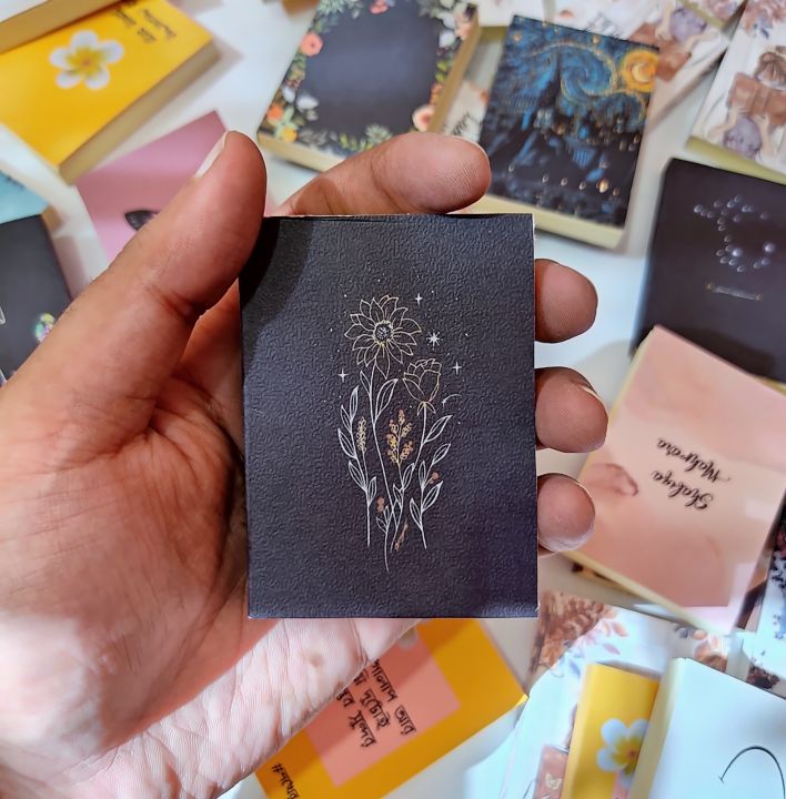 Flower%20black%20cover%20MINI%20Notebook%20(3.1"/2.3"size,%2060sheet/120page%20-%20Image%202