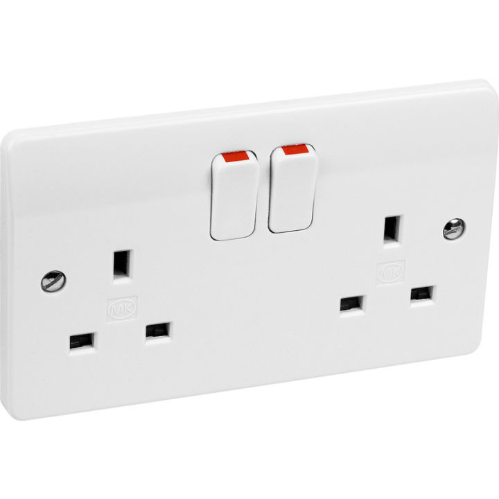 MK Made in UK LOGIC PLUS 13A 3 Pin Flat Dual Outlet 2 Gang Socket with Switch Three 3Pin