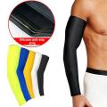 1 Pair (Black Colour) UV Protection Cooling Arm Sleeves Sun Sleeves Arm Cover for Men. 