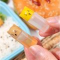 4PC/SET Mini Sauce Bottles Cartoon Portable Seasoning Ketchup Bottles Salad Dressing Containers Bento Lunch Boxes Kitchen Jars.