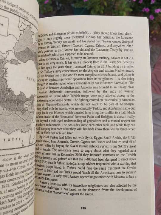 Prisoners%20of%20Geography:%20Ten%20Maps%20That%20Tell%20You%20Everything%20You%20Need%20To%20Know%20About%20Global%20Politics%20Book%20by%20Tim%20Marshall%20-%20Image%203