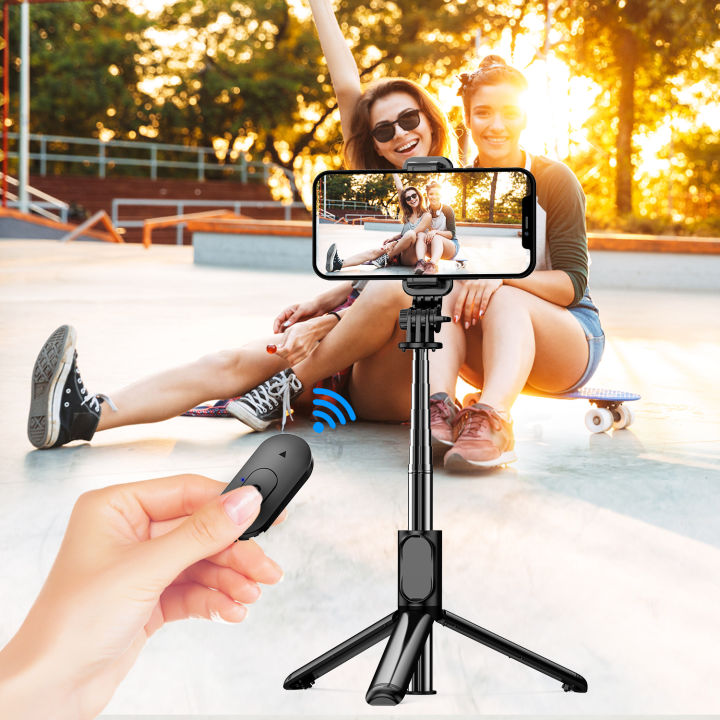 Q7%20Bluetooth%20Extendable%20Selfie%20Sticks%20with%20Wireless%20Remote%20and%20Tripod%20Stand,%203-in-1%20Multifunctional%20Selfie%20Stick%20-%20Image%206