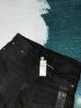 New Original Authentic "AMERICAN EAGLE" Jeans Pant for both Men and Womens. 