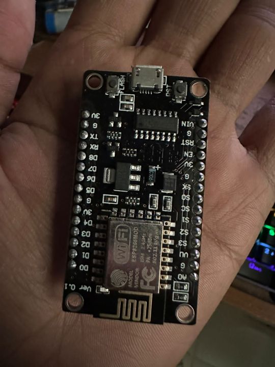 Wireless%20module%20CH340%20CH340G%20NodeMcu%20%20V3%20V3%20WIFI%20Internet%20of%20Things%20development%20board%20-%20Image%202
