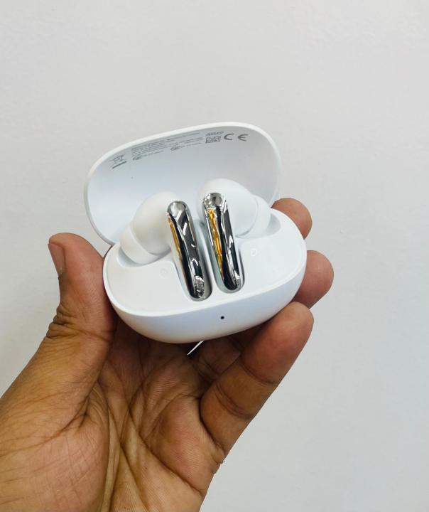 QCY%20MeloBuds%20N20%20ANC%20TWS%20Earbuds%20-%20Image%203
