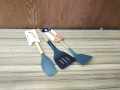 Kitchen Heat Resistant Silicone Spatula 3 pcs Set Multicolor. Wooden Silicone Spatula. CD:360.. 