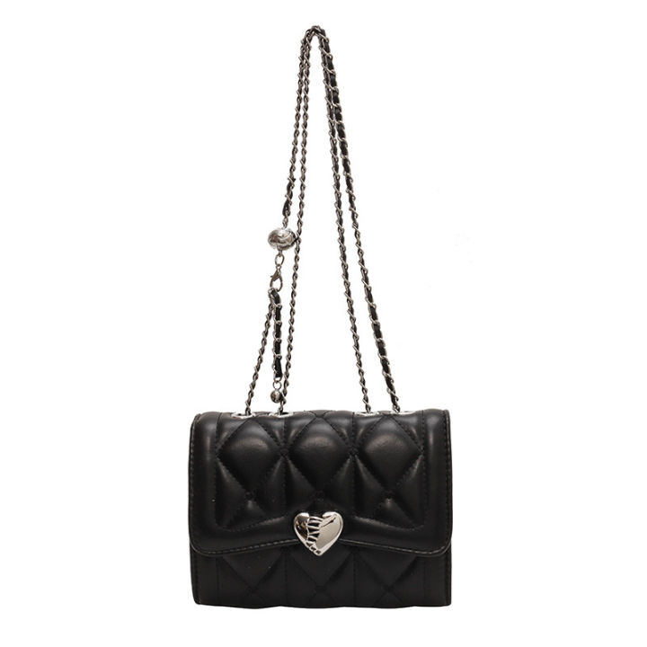 Bag%20new%20women's%20bag%20solid%20color%20fragrance%20wind%20rhombic%20chain%20armpit%20small%20square%20bag%202023%20Korean%20version%20heart%20clasp%20single%20shoulder%20diagonal%20bag%20-%20Image%206