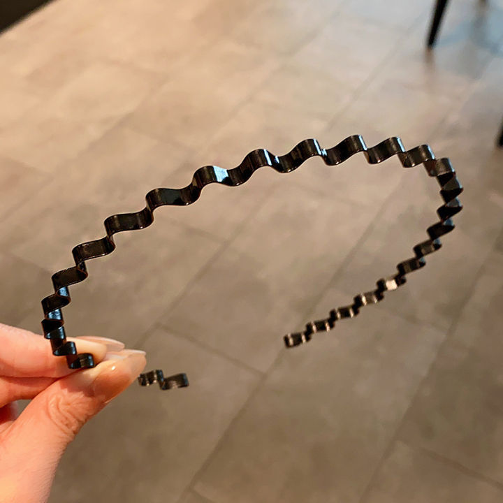 Simple%20Black%20Toothed%20Face%20Wash%20Hair%20Bands%20Male%20and%20Female%20Personality%20Broken%20Hair%20Finishing%20Headdress%20Hairpin%20Non-Slip%20Pressure%20Hair%20Bundle%20-%20Image%209