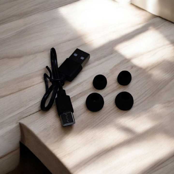 REGRSI%20RE-NY060%20Wireless%20Earphones%20%E2%80%93%20200h%20Battery%20Life%20%7C%20Sport%20Bluetooth%20Headset_%20Best%20Rate%20-%20Image%205