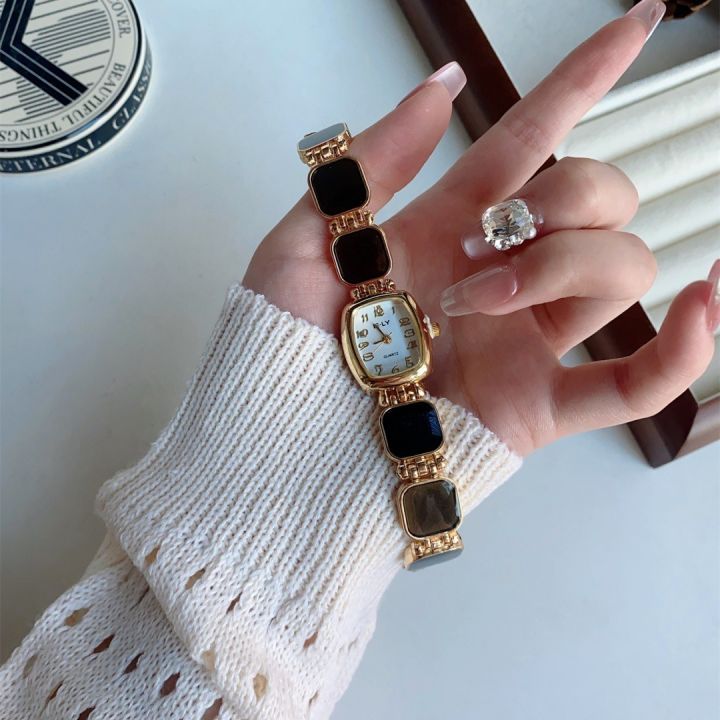 Luxury%20Fashion%20Stainless%20Steel%20Imported%20Wuartz%20Movement%20Ladies%20Wristwatch%20For%20Women%20-%20Image%207