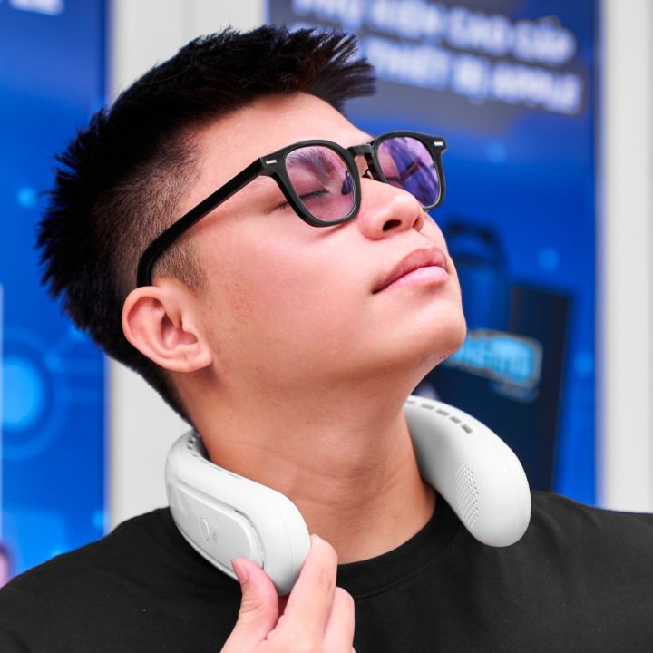 WiWU%20FS02%20Rechargeable%20Neck%20Fan%204000mAh%20-%20Image%202