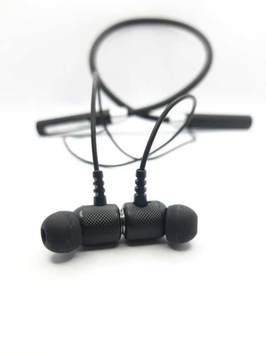 bluetooth%20neckband%20headphone,%20TF%20Supported,%20Silica%20Gel%20Neckband,%20Metal%20Shell%20-%20Image%202