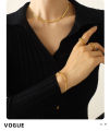 Women's Stylish Simple Snake Necklace Fashion Jewelry Accessory.