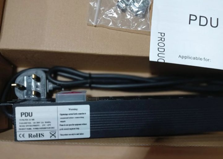 8%20port%20power%20distribution%20unit%20for%20cabinet%20PDU-1U-M8-K%20-%20Image%204