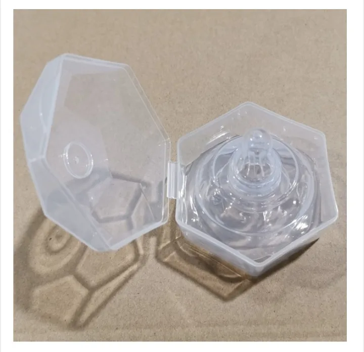 Silicone%20Nipple%20Protector%20Breastfeeding%20Mother%20Protection%20Shields%20Milk%20Cover%20-%20Image%205