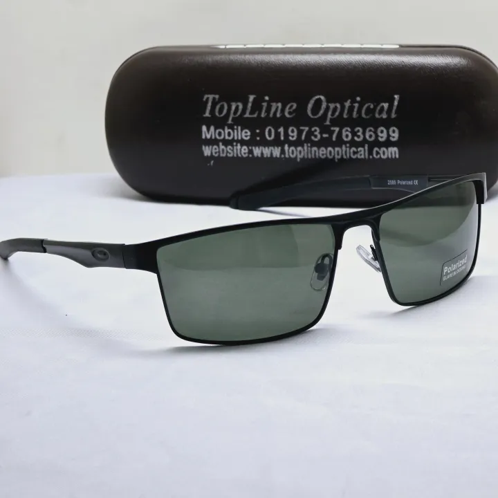 Exclusive%202585%20Black%20Square%20Curved%20Polarised%20Sunglass%20For%20Unisex%20-%20Image%202