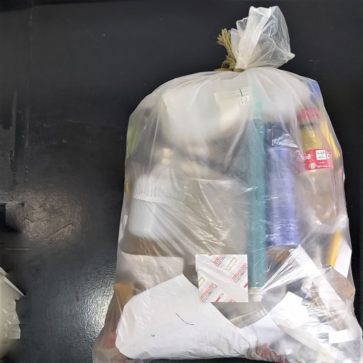 90/50/30%20pcs%20Large%20Capacity%20garbage%20bags,%20designed%20for%20multipurpose%20use,%20Suitable%20for%20home,%20hotel,%20office,%20and%20clinic%20use.%20(24%20x%20218%20%20inch%20)%20-%20Image%202