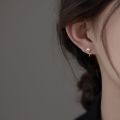 S925 sterling silver tulip stud earrings women's ins, sweet and gentle, light luxury, niche design, simple flowers, shell bead earrings.