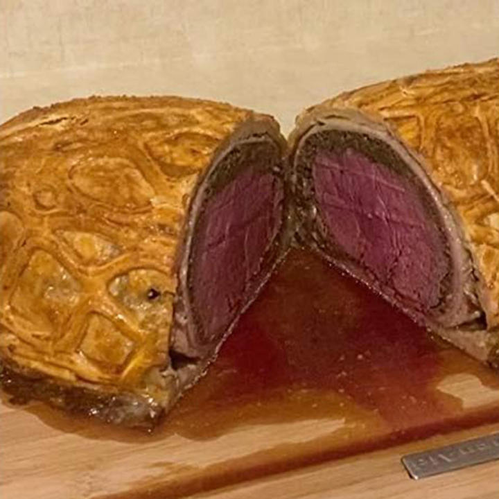 Easy-Clean%20Pizza%20Roller%20Cutter%20Dough%20Lattice%20Stainless%20Steel%20Ergonomic%20Lattice%20Roller%20Cutter%20Wooden%20Handle%20Pizza%20Cutter%20for%20-%20Image%205