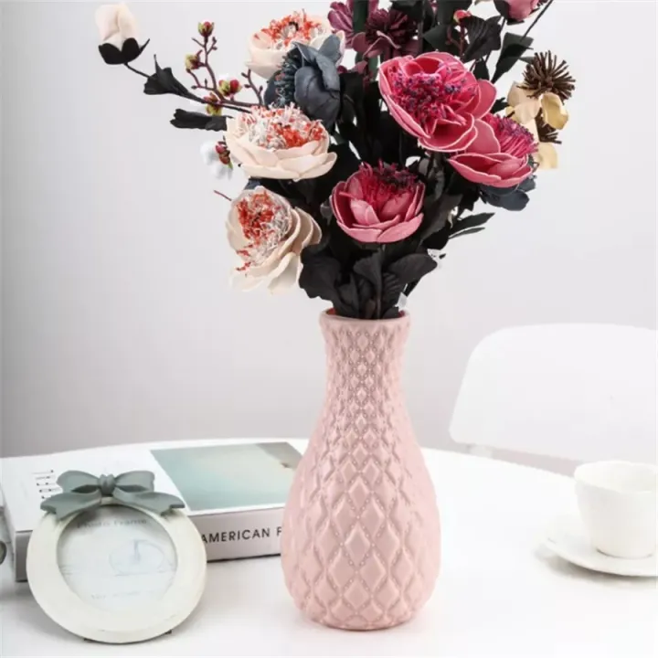 plastic%20flower%20diamond%20pattern%20vase%20-%20Image%205
