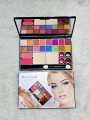 24 color Eyeshedow palette      1 pis .... 