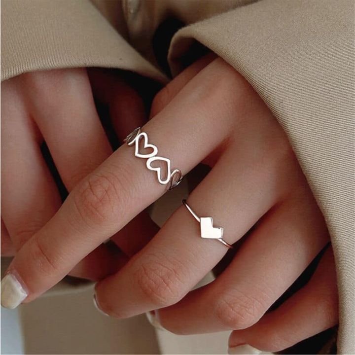 Silver%20Color%20Hollowed%20Heart%20Shape%20Open%20Ring%20Set%20-%20Image%202