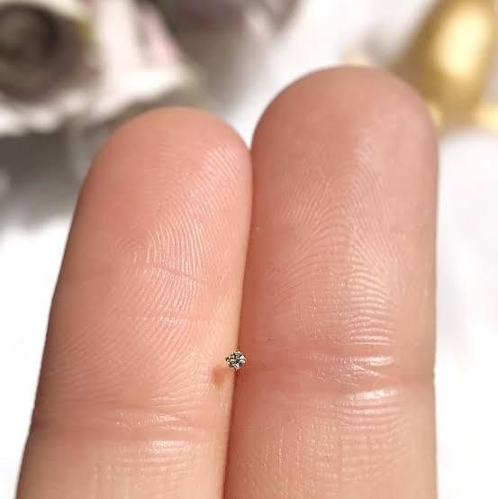 White%20Stone%20Nose%20Ring%20Single%20Piece%20Fashion%20Jewelry%20Accessory%20-%20Image%203