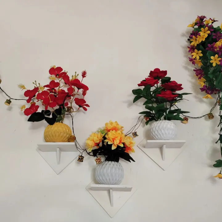 3%20Pcs%20Self-Adhesive%20Wall%20Hanging%20Kite%20Flower%20Stand%20-%20Decorative%20Punch-Free%20Showpiece%20Holder%20for%20Home%20Decor%20-%20Image%206