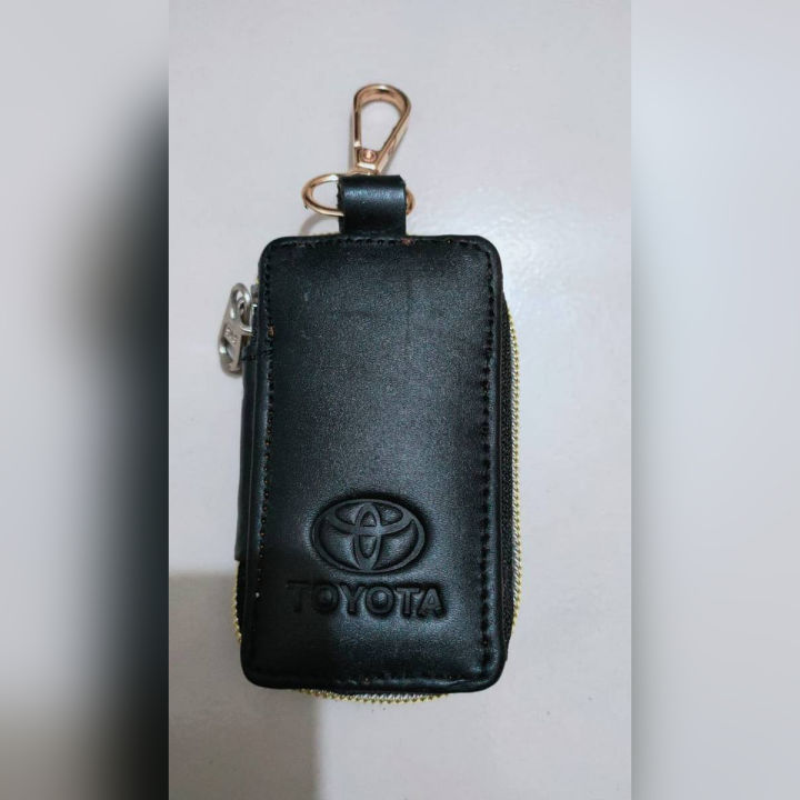 Mini%20Leather%20Key%20Ring%20Holder%20Black/%20Chocolate%20-%20Image%202