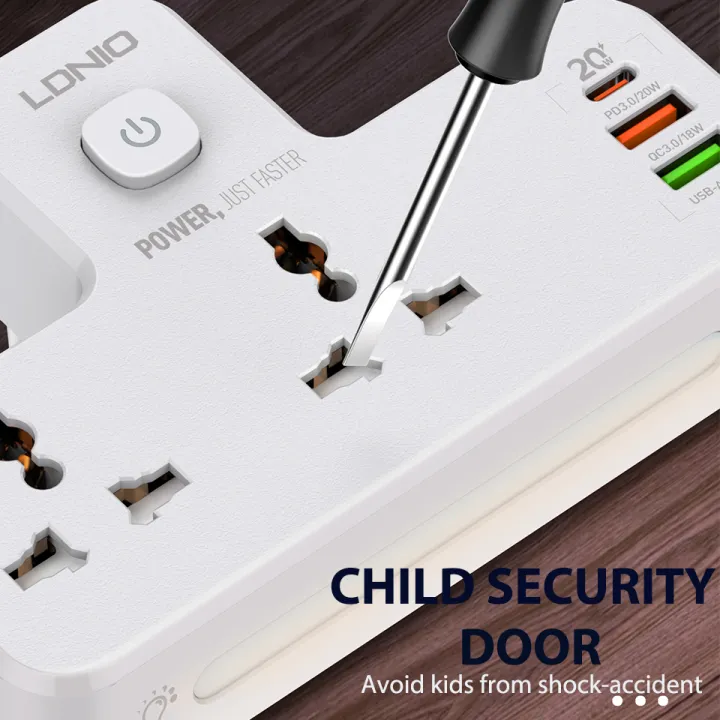LDNIO%20Power%20Socket%20Adapter%20Multi%20Outlet%203%20USB%20PD%20Charger%202%20AC%20Universal%20Travel%20Surge%20Protector%20Pop%20Power%20Strip%20And%20Usb%20With%20LED%20-%20Image%205