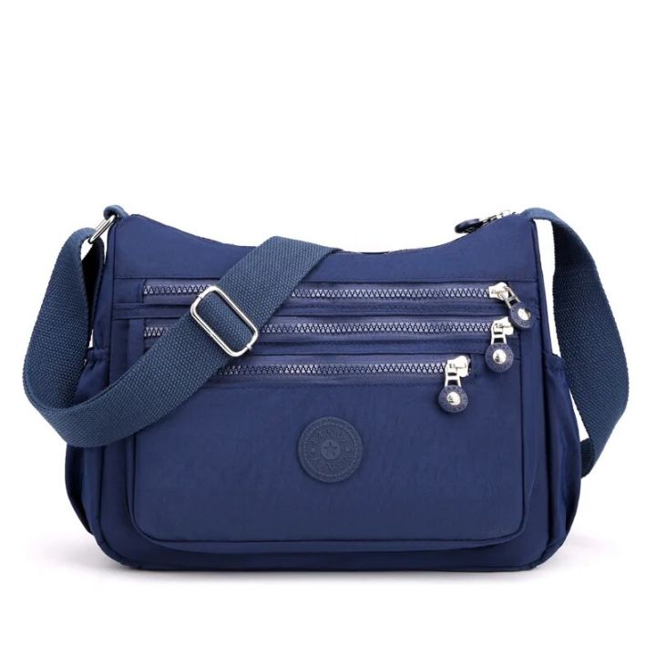 Women's%20Messenger%20large%20capacity%20Shoulder%20Bag%20Polyester%20Fashion%20Cosmetic%20Bag%20Simple%20and%20Versatile%20Handbag%20Crossbody%20Bag%20-%20Image%207