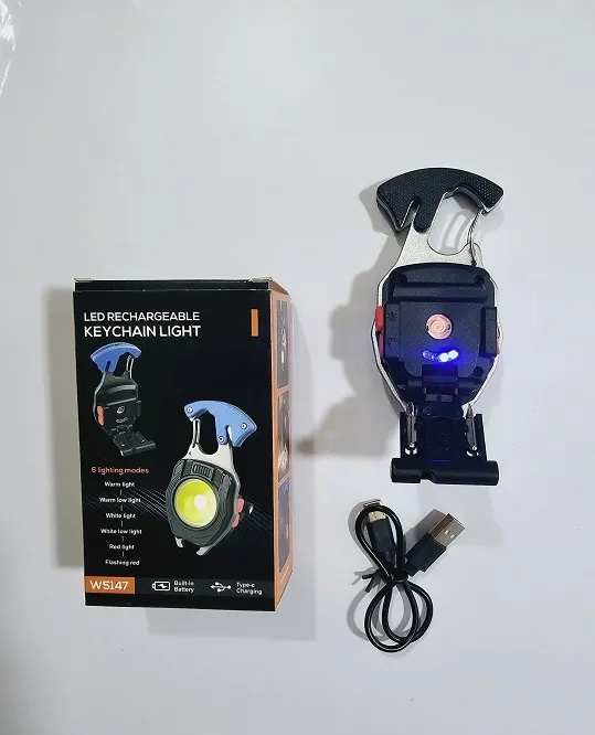W5147%20LED%20Rechargeable%20Keychain%20Light%20With%20Lighter%20-%20Image%206