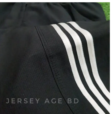 Premium%20Sports%20Trousers%20for%20Fitness%20and%20Exercise%20-%20Image%202