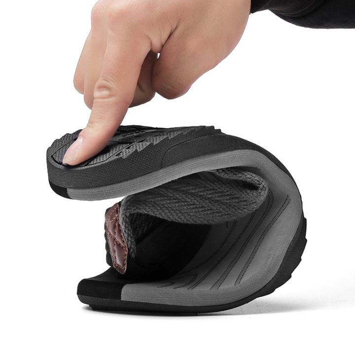 Massage%20Flip-flops%20Summer%20Men%20Slippers%20Beach%20Sandals%20Comfortable%20Men%20Casual%20Shoes%20Fashion%20Men%20Flip%20Flops%20Hot%20Sell%20Footwear%202021%20-%20Image%203