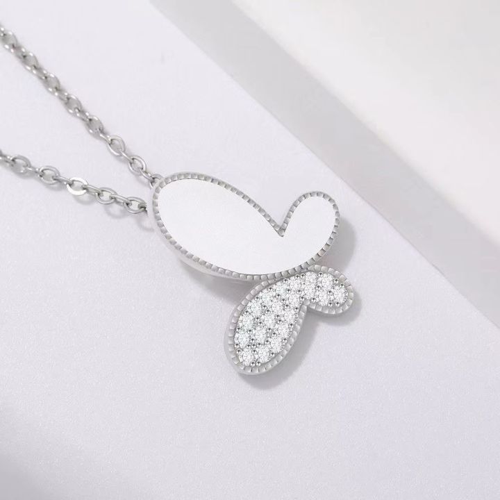 Korean%20version%20of%20the%20hot-selling%20fashion%20h%20butterfly%20necklace%20Internet%20celebrity%20with%20the%20same%20micro-inlaid%20zircon,%20light%20luxury,%20niche,%20simple%20and%20versatile%20clavicle%20chain%20-%20Image%202