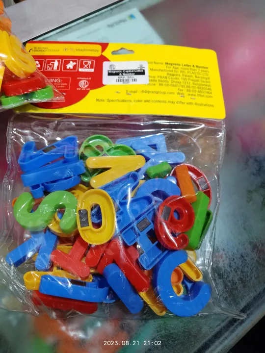 Educational%20Magnetic%20Alphabets%20Toy-Learning%20English%20Words,%20Fridge%20Magnets%20English%20Alphabet%20Refrigerator%20Magnets%20-%20Image%202