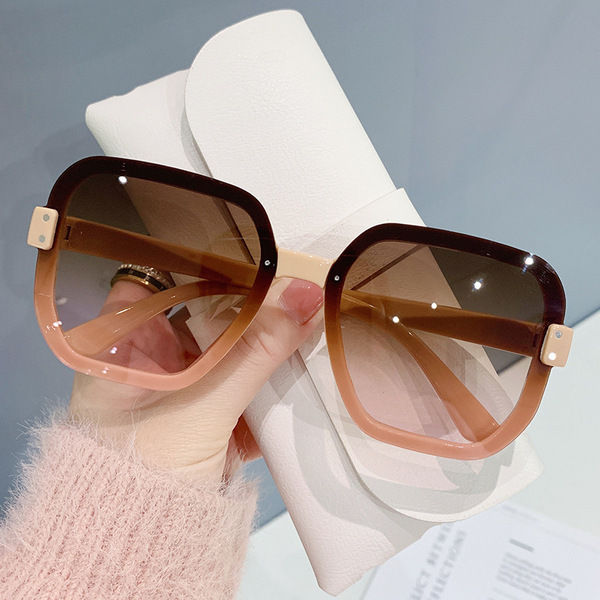 Fashion Semi Round Rimless Female Gradient Sun Glasses - Kurti