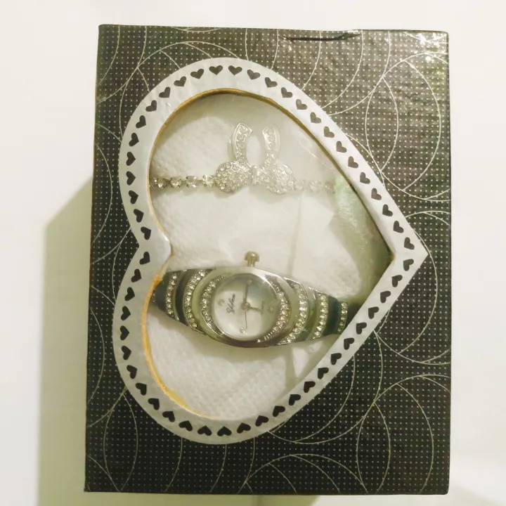 2025%20New%20Expensive%20Ladies%20Watch%20New%20Fashion%20Creative%20Niche%20Watches%20Valentine%20Special%20Ladies%20Watch%20&%20Bracelet%20Combo%20Packege%20%20Expensive%20Ladies%20Female%20Quartz%20Watch%20Casual%20Versatile%20Bracelet%20Party%20Watch%20Set%20Combo%20SL-14562548752=44%20-%20Image%205