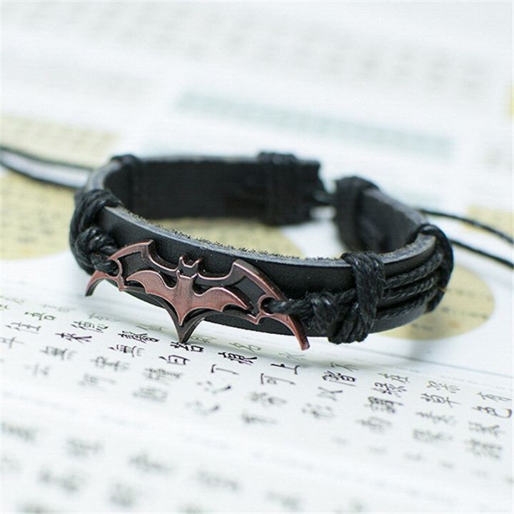 (New) vintage handmade Batman leather bracelet for women men rope chain bat charm bracelets jewelry accessories