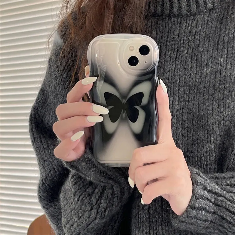 Solo Yolo】Korean Aesthetic Gradient Butterfly Clear Phone Case