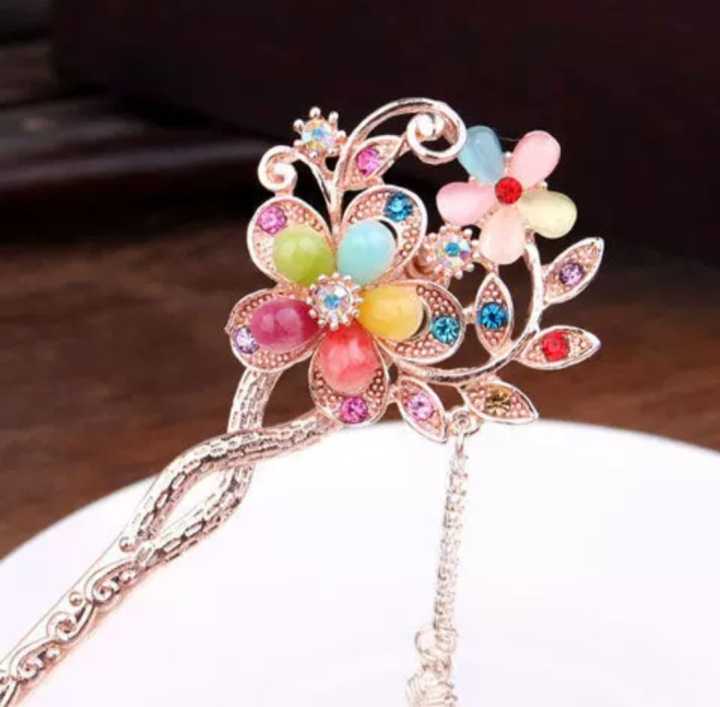 Splendid Indispensable -Quality And Durablity -Ladies & Girls hair stick Stylish Hair tie By Tashza Collection- Innovative