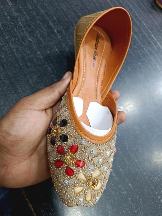 kids%20New%20Fashionable%20%20Full%20Cover%20Nagra%20Shoes%20Stylish%20for%20girls%20-%20Image%202