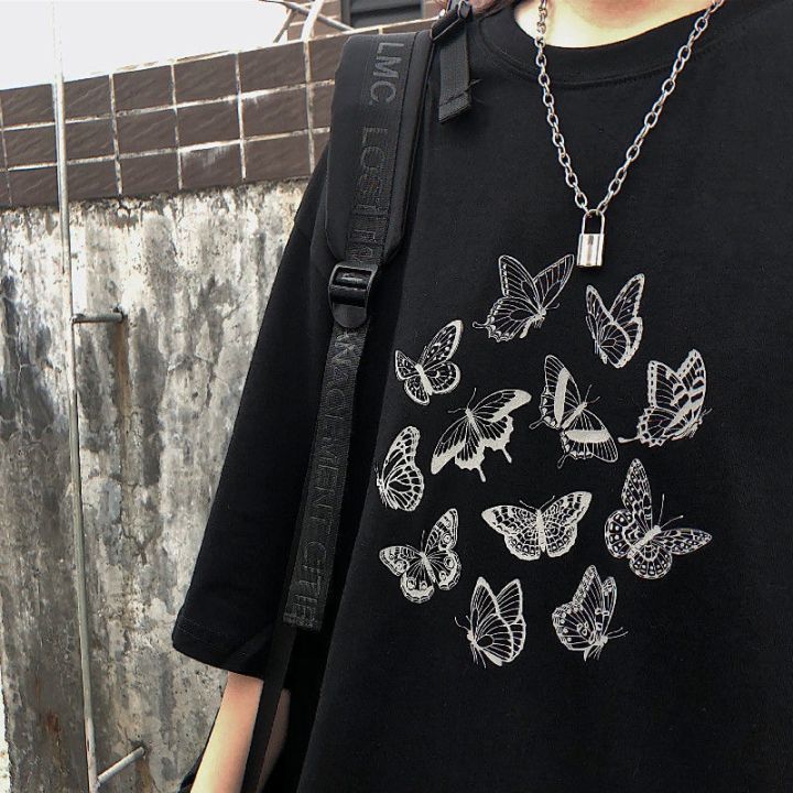 Cute%20Women%20T%20Shirt%20Oversized%20Utterfly%20Print%20Harajuku%20Kawaii%20Gothic%20Y2K%20Black%20Vintage%20Short%20Sleeve%20T-shirt%20Casual%20Aesthetic%20Tops%20-%20Image%204