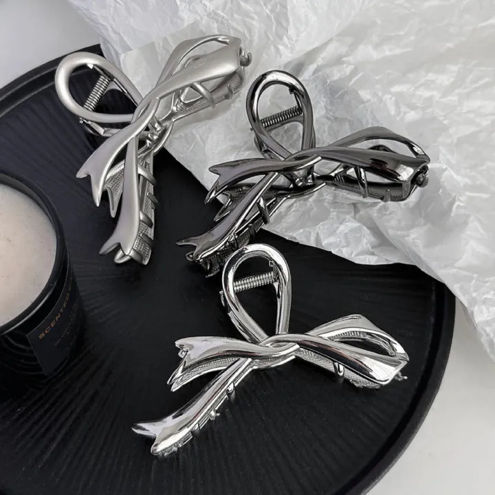 Metal%20Bow%20Hair%20Claw%20Chic%20Advanced%20Personalised%20Bow%20Knot%20Shark%20Clip%20Vintage%20Ribbon%20Shape%20Claw%20Clip%20for%20Hair%20Styling%20Women's%20Fashion%20Hair%20Management%20Style%20Tool%20Accessorizing%20-%20Image%209