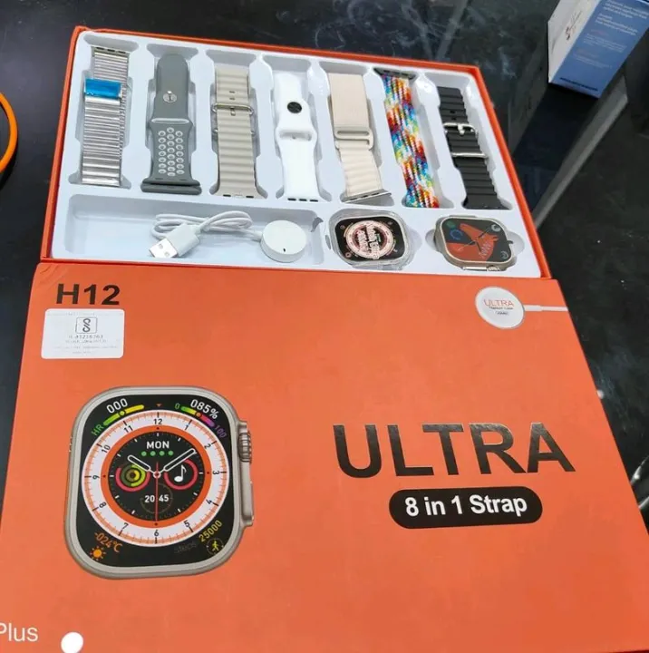 H12%20Ultra%20Smart%20Watch%208%20In%20Strap%20All%20in%20One%20Seris%208%20-%20Image%202