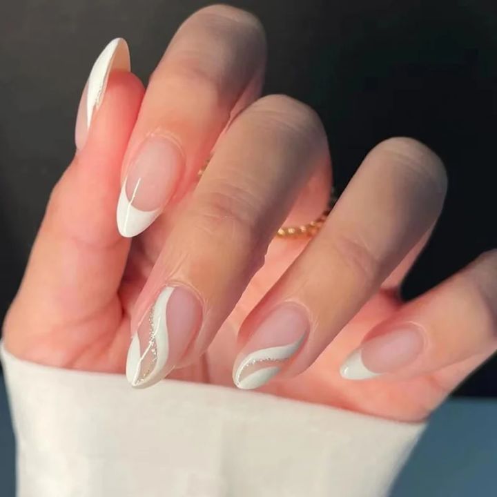 24Pcs%20Almond%20Nail%20with%20Beveled%20French%20Design%20Glitter%20Stripes%20False%20Nails%20Round%20Head%20Wearable%20Press%20on%20Nails%20Manicure%20Tips%20-%20Image%206
