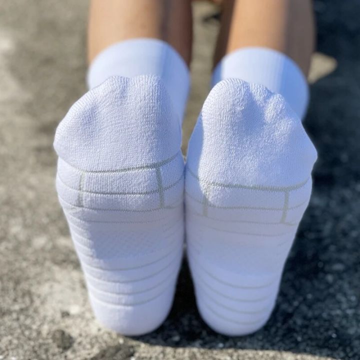 High%20Quality%20Basketball%20Socks%20Men%20Elite%20Non-slip%20Thicken%20Cotton%20Towel%20Bottom%20Outdoor%20Sports%20Cycling%20Running%20Basketball%20Socks%20-%20Image%203