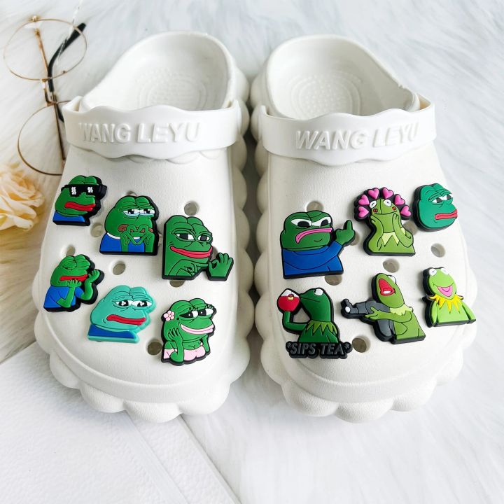 1PCS%20Sad%20Frog%20Series%20PVC%20Croc%20Clogs%20Decorate%20DIY%20Shoe%20Charms%20Accessories%20Classic%20Clog%20Kids%20Gift%20-%20Image%203