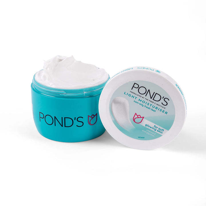Pond%E2%80%99s%20Glycerin%20&%20Vitamin%20E%20Light%20Moisturizer%20for%20Soft%20Glowing%20Skin%20200%20ml%20-%20Image%202